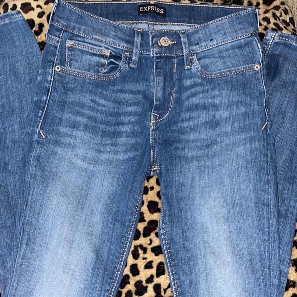 blue, skinny jeans